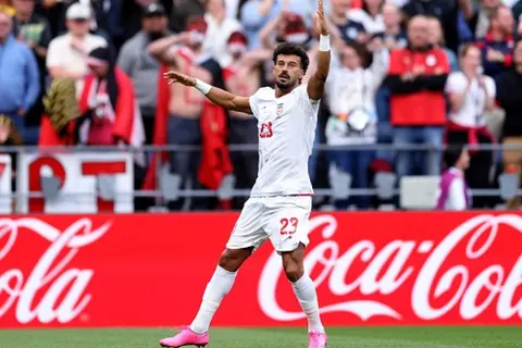نجم إيران ينتقد لاعبي مصر.. ويتساءل: لا أعرف لماذا منحوسون هكذا
